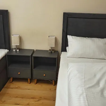 Moderne Dachgeschosswohnung - Parkplatz - Waschmaschine Coburg