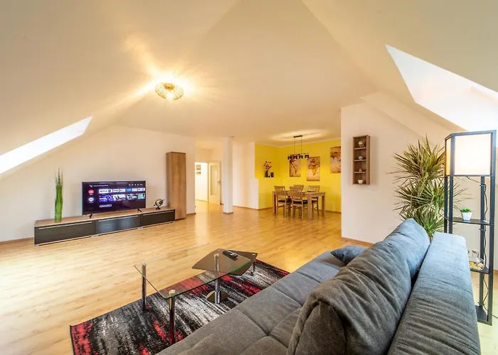 Appartamento Moderne Dachgeschosswohnung - Parkplatz - Waschmaschine *