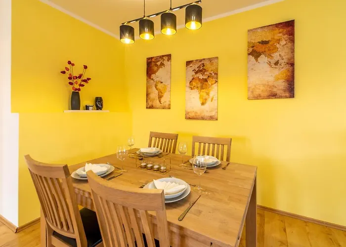 Moderne Dachgeschosswohnung - Parkplatz - Waschmaschine Appartamento *